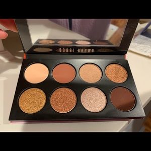 Brand new - Bobbie Brown eye shadow palette